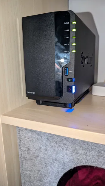 Kệ đỡ Synology DS218/DS220/DS224+ (Stand) giảm rung, giảm ồn - Image 1