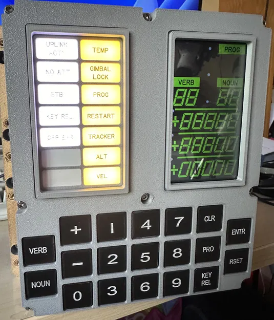 Apollo DSKY (AGC Display / Keyboard) – Bản replica - Image 1