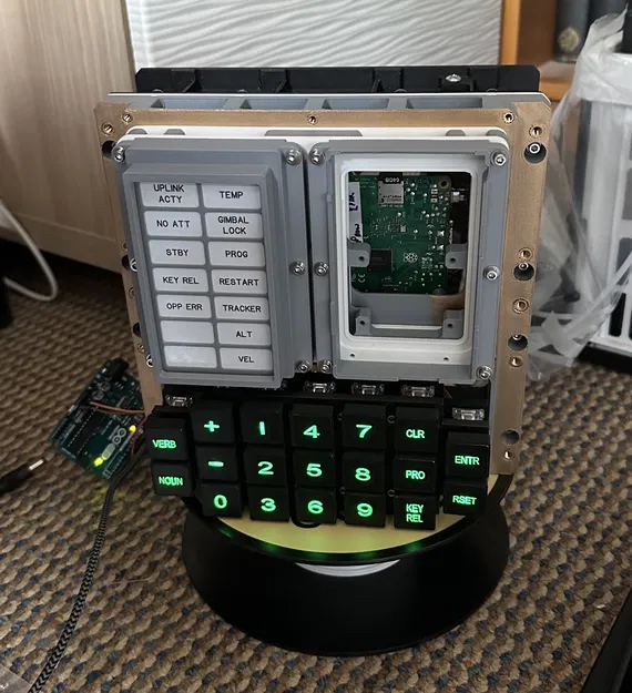 Apollo DSKY (AGC Display / Keyboard) – Bản replica - Image 14