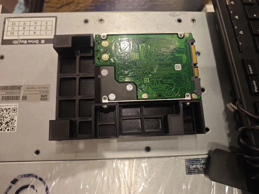 Adapter Chuyển Ổ Cứng 2.5" Sang 3.5" Cho HP Proliant GEN8/GEN9 - Image 5