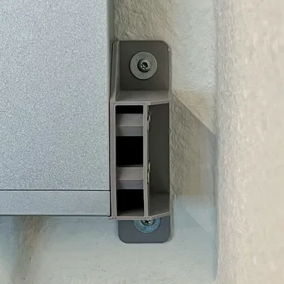 Bracket treo tường dọc cho thiết bị rack 19 inch