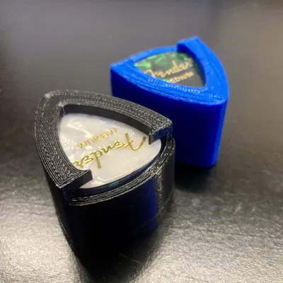 Hộp đựng Guitar Pick dùng lò xo bút (Guitar Pick Holder with Pen Spring)