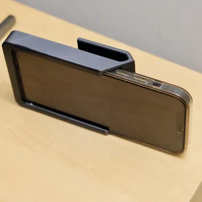 Giá đỡ điện thoại gắn lên màn hình laptop