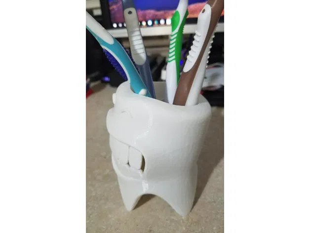 Kệ Để Bàn Chải Đánh Răng Răng Cười (Smiling Toothbrush Holder) - Image 2
