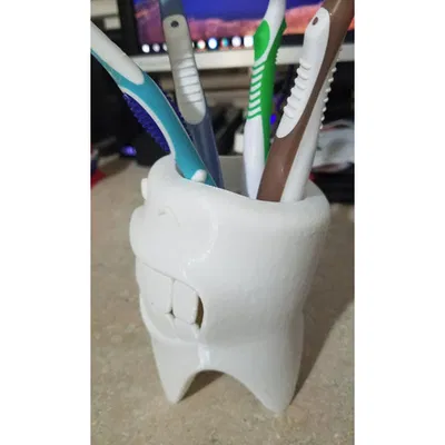 Kệ Để Bàn Chải Đánh Răng Răng Cười (Smiling Toothbrush Holder)