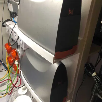 Kệ gắn Neptune Systems Trident Shelf