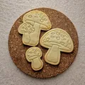 Shroom-tastic Shapes – Khuôn cắt bánh quy hình nấm/toadstool - Thumbnail 1
