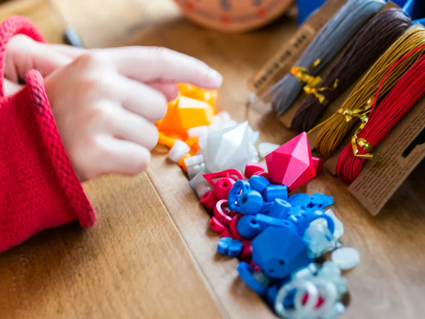 Hạt beads cho dây chuyền & vòng tay trẻ em DIY – 100% FDM - Image 3