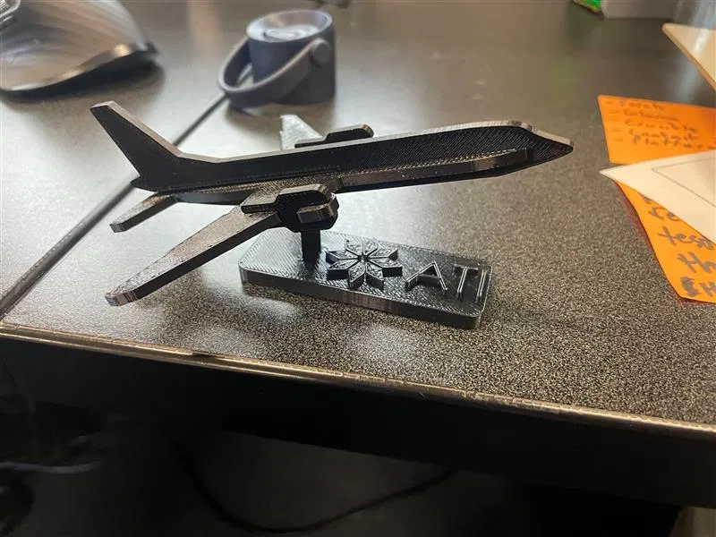 Mô hình máy bay Boeing 737 kit 3D - Đế ATI - Image 1