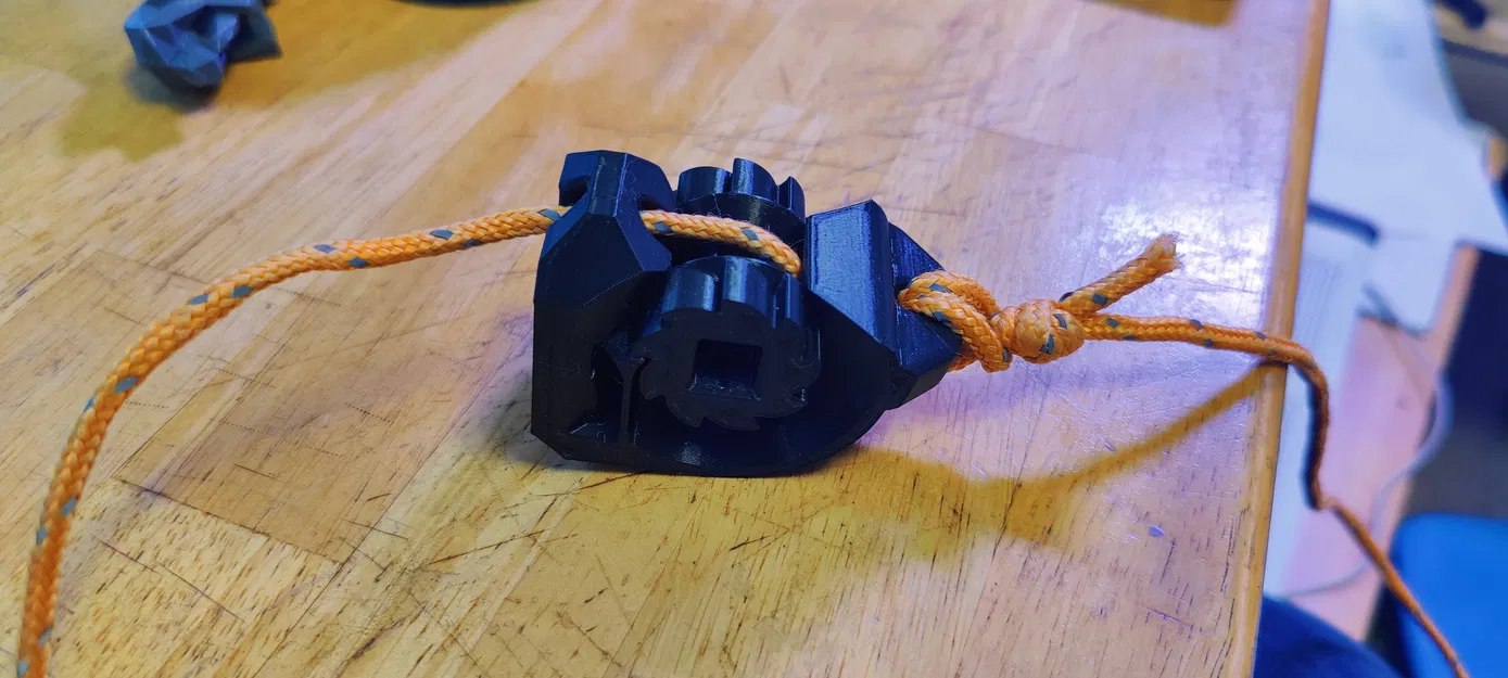 Cơ cấu siết dây Print-in-Place dạng ratchet – Đối xứng, không cần supports - Image 8