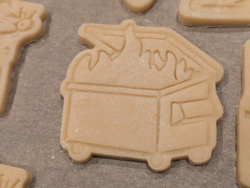 Khuôn cắt bánh Cookie “Dumpster Fire” - Image 1