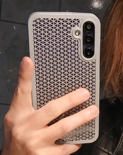 Ốp Lưng Samsung Galaxy A15 In 3D Họa Tiết Lưới Độc Đáo - Image 2