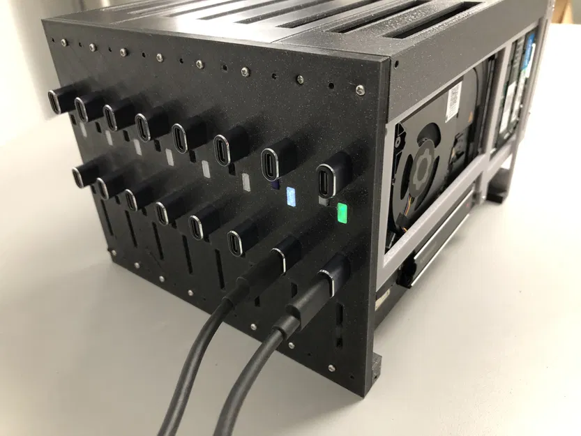 Framework Mainboard Blade Center - Image 1