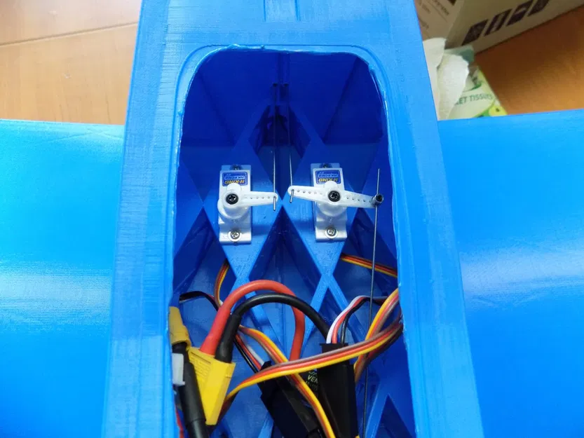 Mô hình RC máy bay Shark tỉ lệ 1:8 v5.0 - Image 20