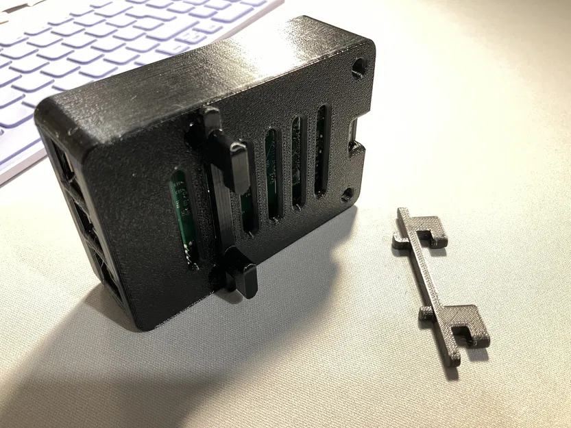 Giá treo vỏ Raspberry Pi 3/4/5 cho IKEA SKÅDIS - Image 3