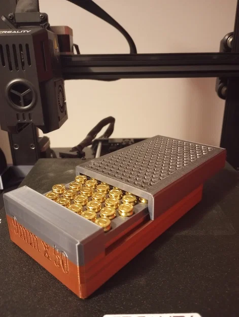 Hộp đựng vỏ đạn 9mm (9mm bullet case) nắp trượt gắn nam châm - Image 1