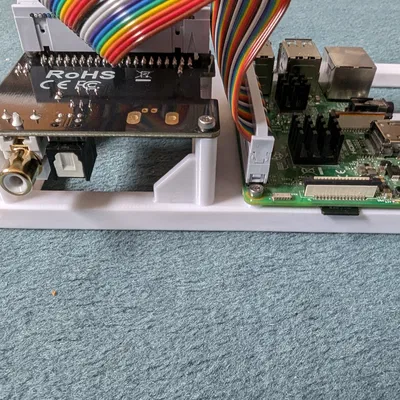 Vỏ piCorePlayer + màn hình Waveshare 7.9 inch