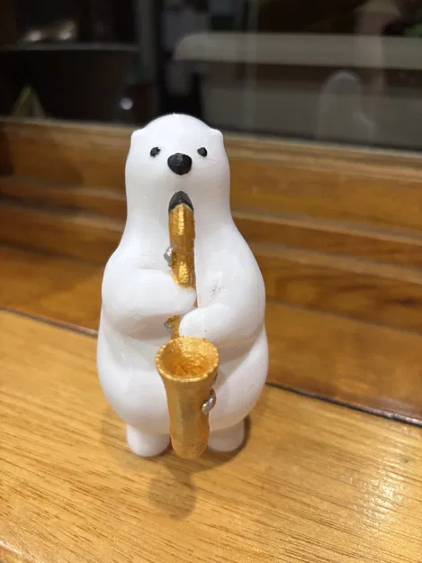 Mô Hình 3D Gấu Trúc Chơi Saxophone Độc Đáo - Image 1
