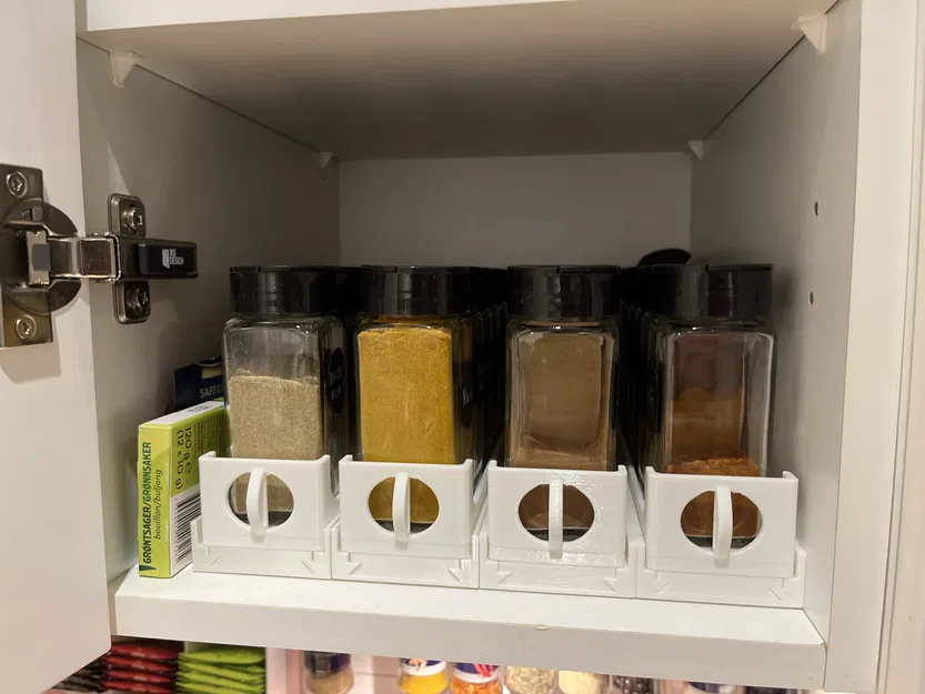 Kệ Gia Vị Kéo Xoay 3D Thông Minh - Sắp Xếp Gọn Gàng Bếp Nhà - Image 2