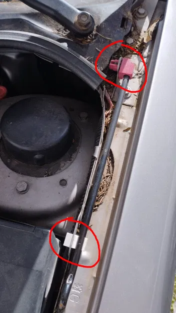 Kẹp giữ & bản lề thanh chống capo Peugeot 206 (Hood Prop Pod Clip and Hinge) - Image 1