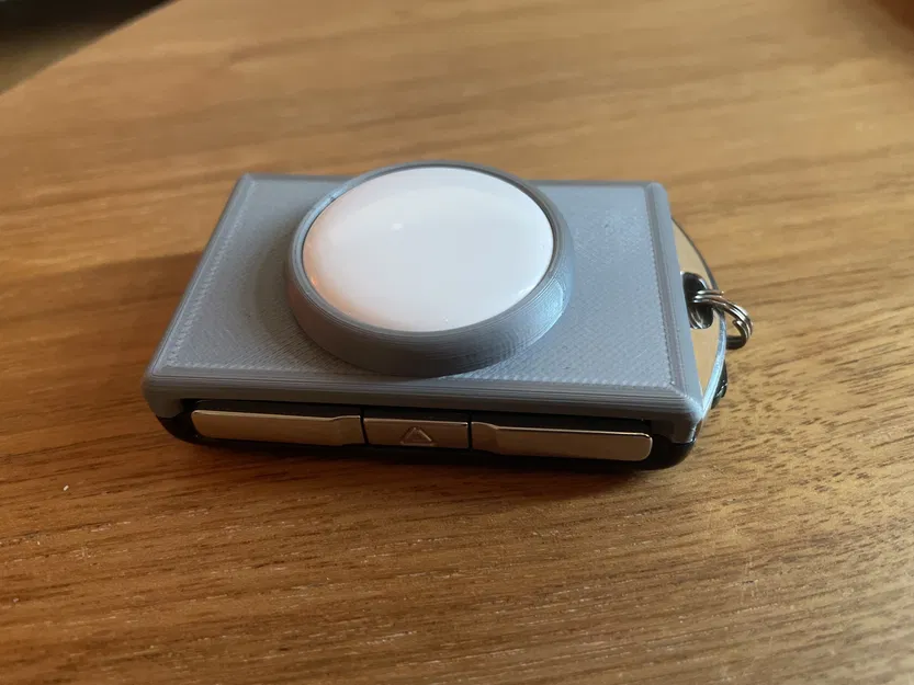 Vỏ Chìa Khóa Volvo Tích Hợp AirTag Tiện Lợi - Image 1