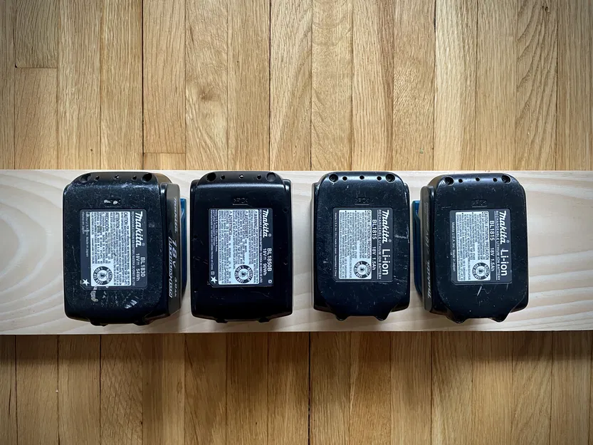 Kẹp Gài Pin Makita (Makita Battery Clip) - Image 4