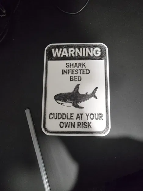 Bảng hài “Cuddle at Your Own Risk” với cá mập IKEA Blåhaj - Image 2