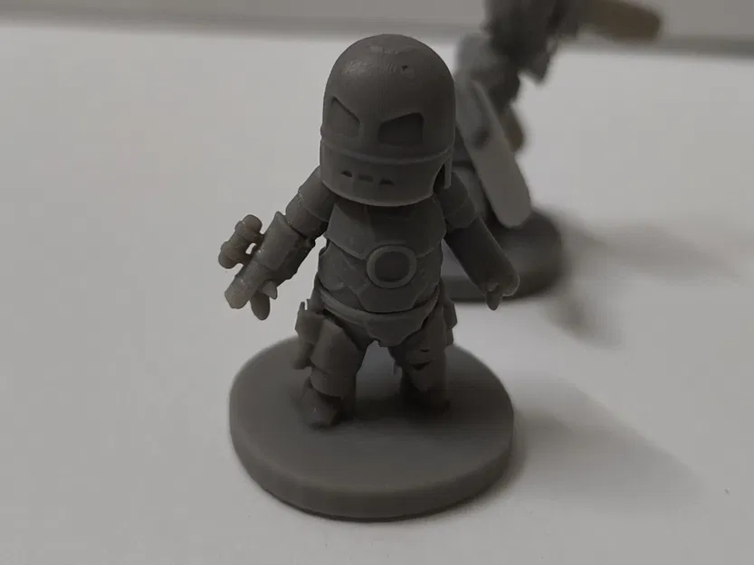 Tượng Iron Man Mark 1 lấy cảm hứng (Iron man Mark 1 inspired statue) - Image 1