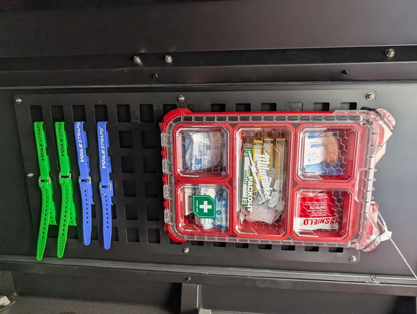 Giá đỡ Milwaukee Packout cho SmartCap EVO Molle - Image 2