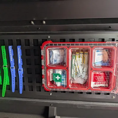 Giá đỡ Milwaukee Packout cho SmartCap EVO Molle