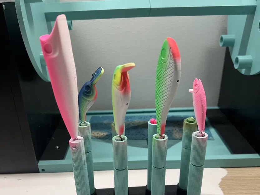 Giá giữ mồi câu để sơn (Lure holder for painting) - Image 2