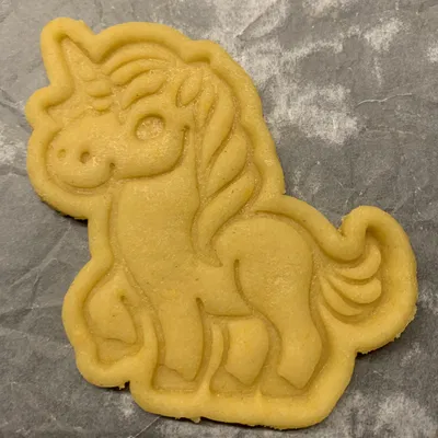 Khuôn cắt bánh quy Kỳ lân (Unicorn cookie cutter)
