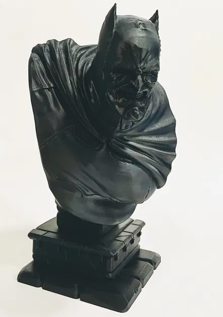 Batman Bust pre supported* - Image 1