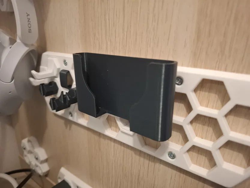 Giá đỡ điện thoại / charging dock cho Honeycomb storage wall - Image 2