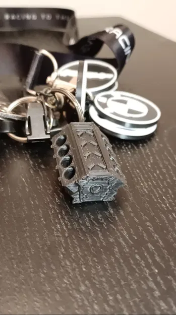 Móc Khóa Khối Động Cơ V8 Độc Đáo Cho Dân Sành Xe - Image 2