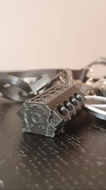 Móc Khóa Khối Động Cơ V8 Độc Đáo Cho Dân Sành Xe - Image 3