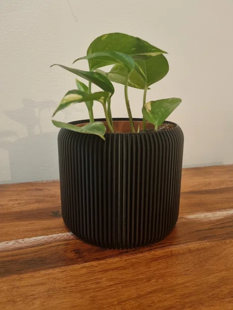 Chậu cây/Bình hoa tham số (Parametric) dạng rãnh hiện đại (Vase-mode) - Image 1