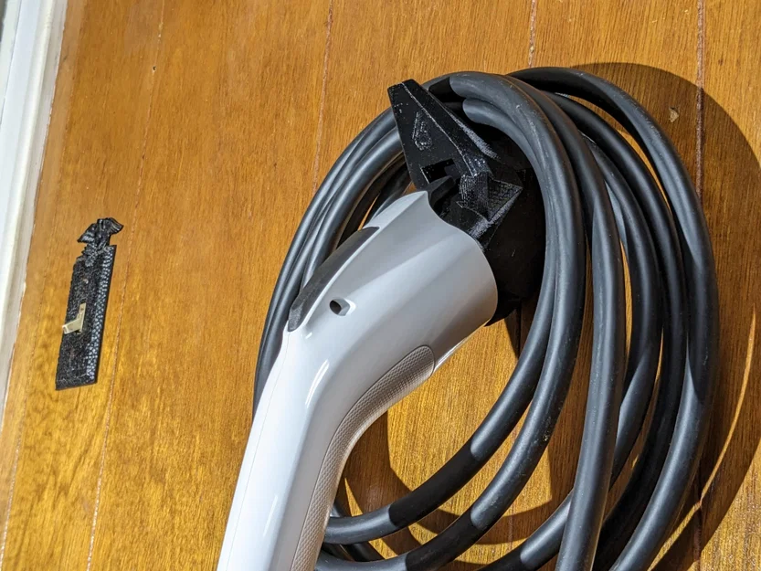 Giá treo sạc EV Charger Holder J1772 - Image 2