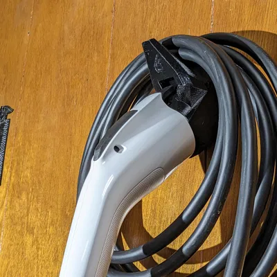 Giá treo sạc EV Charger Holder J1772