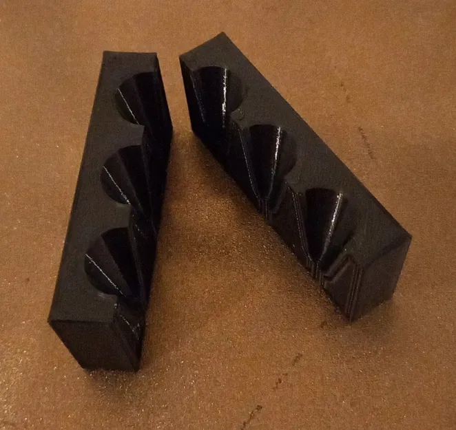 Khuôn Đúc Nhang Vòng 3 Khoang Tiện Lợi - Image 1