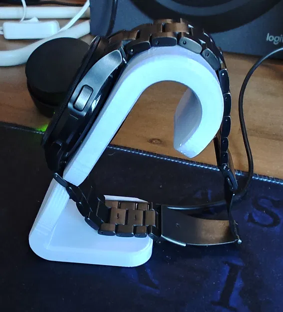 Đế sạc Samsung Galaxy Watch 4 (Charging Stand) in 3D - Image 2