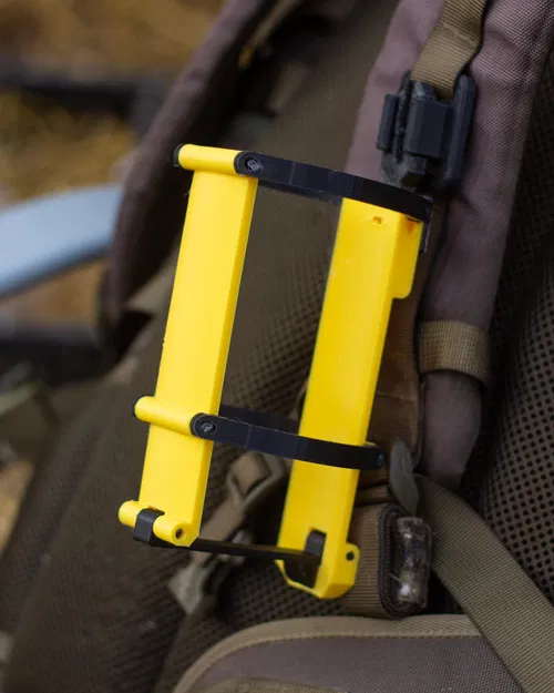 Can holder gập gọn cho quai balo (backpack strap) - Image 4