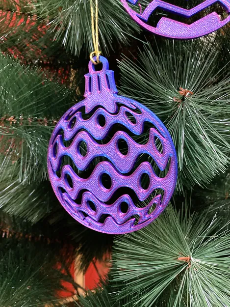 Trang Trí Cây Thông Noel Hình Xoắn Ốc Độc Đáo - Image 1