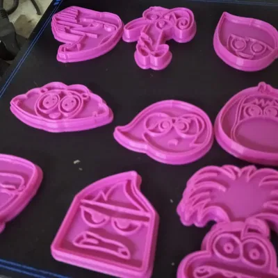 Khuôn Cắt Bánh "Inside Out" 3D - Sáng Tạo Hình Nhân Vật