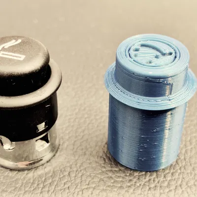 Nắp/miếng chèn ổ cắm 12V xe hơi logo “Skoda” và bản không logo