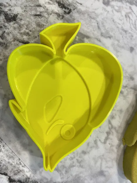 Khuôn cát cá Yellow Tang – đồ chơi đi biển - Image 2