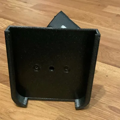 Giá đỡ iPhone 12 Pro (có ốp) gắn xe hơi