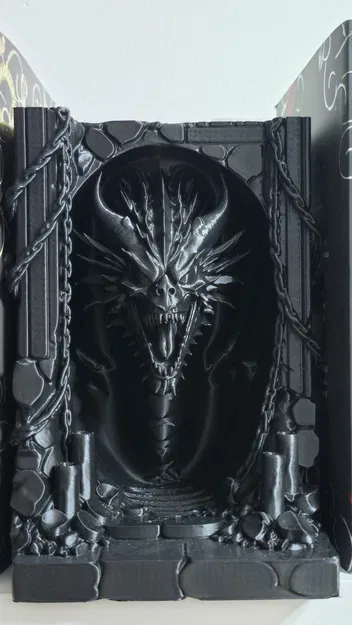 Chặn sách Rồng Đen – Kệ sách rồng phong cách Gothic - Image 6