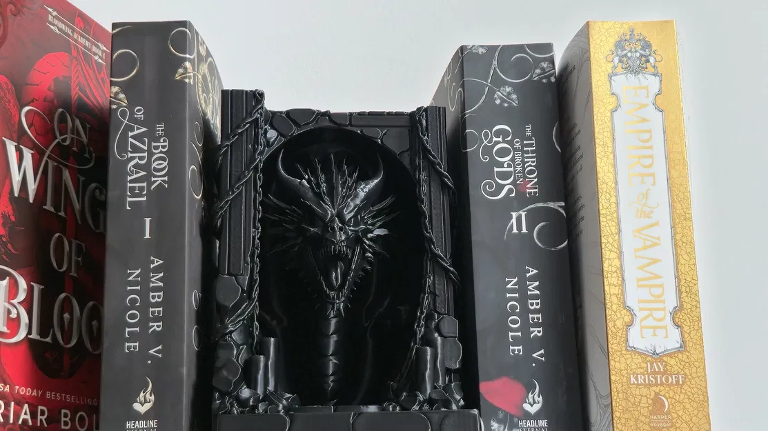 Chặn sách Rồng Đen – Kệ sách rồng phong cách Gothic - Image 8