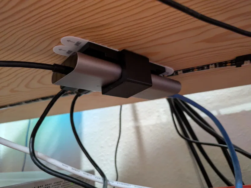 Kẹp Giữ Hub USB-C Belkin 3D Print - Image 3